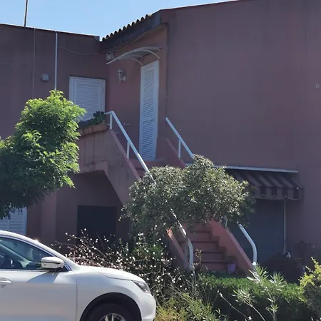 Avec Mezzanine En Bord De *